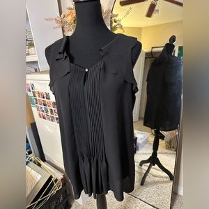 Banana republic pleated blouse ruffle neck keyhole button medium - black